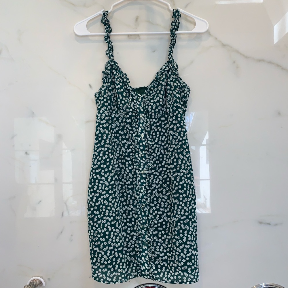 New Sundae Muse Green Floral Summer Dress!